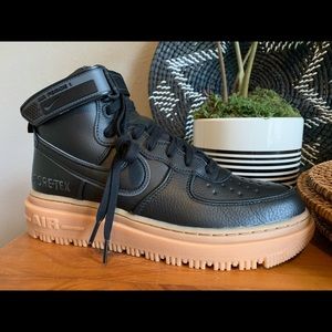 Nike Air Force 1 boot men’s 9 & 10